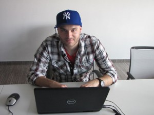 Takacs Nikolas 25 éves lett