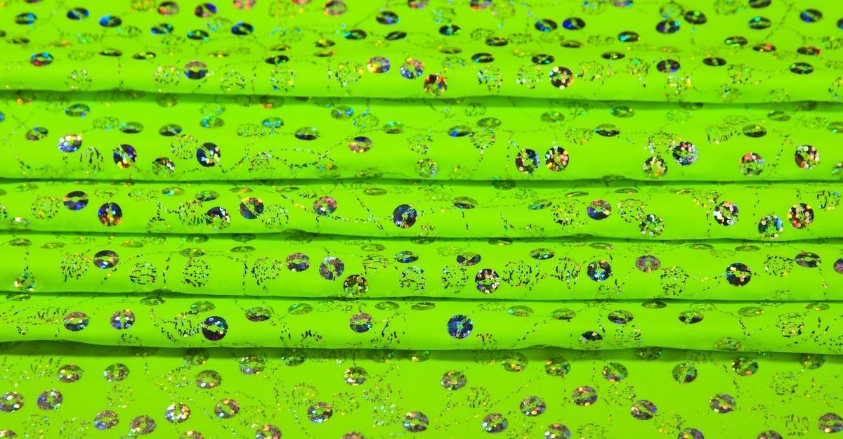 Táncruha anyag a Szakatex méteráru nagykereskedés kínálatában